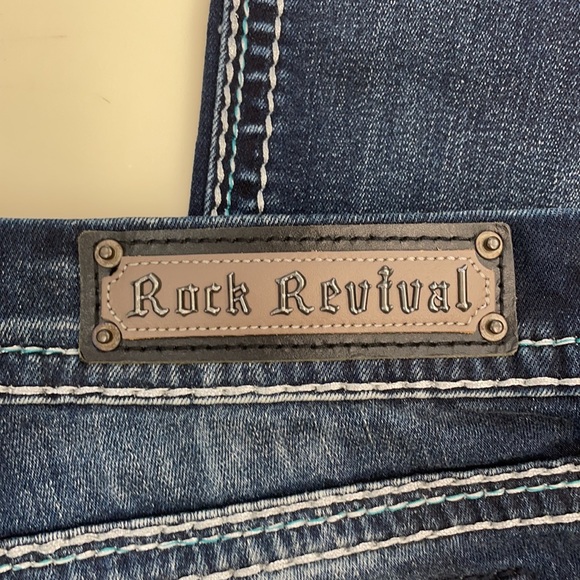 ROCK REVIVAL BETTY EASY BOOT JEANS - Picture 7 of 13